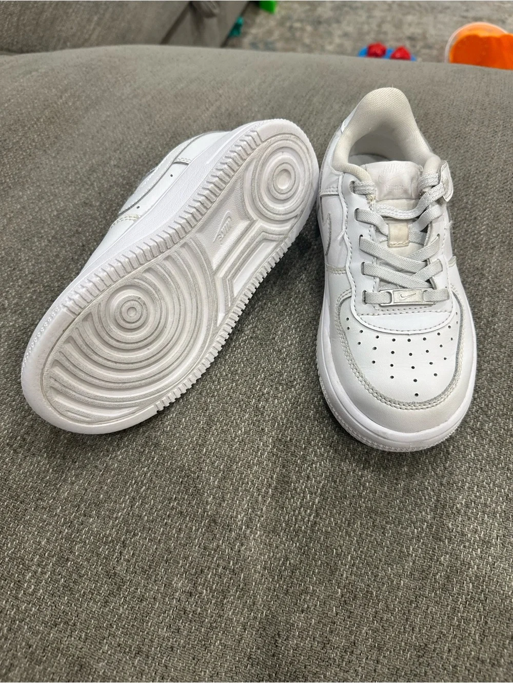 Kids White Low-Top Sneakers - Classic Everyday Style